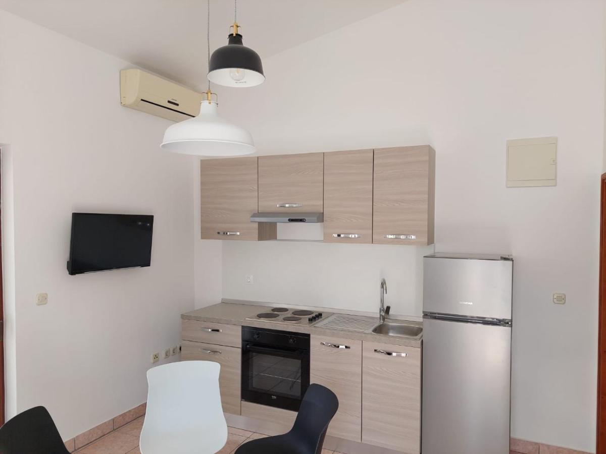 Apartmani Vesna Miškovići Buitenkant foto