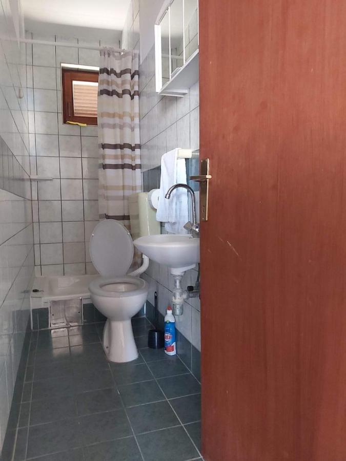 Apartmani Vesna Miškovići Buitenkant foto